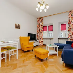 Shortstaypoland Piwna Апартаменты Варшава