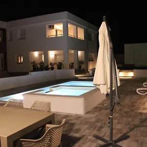 House Emjalemi Appartamento