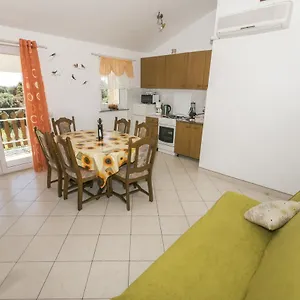 Ana Apartament Pula