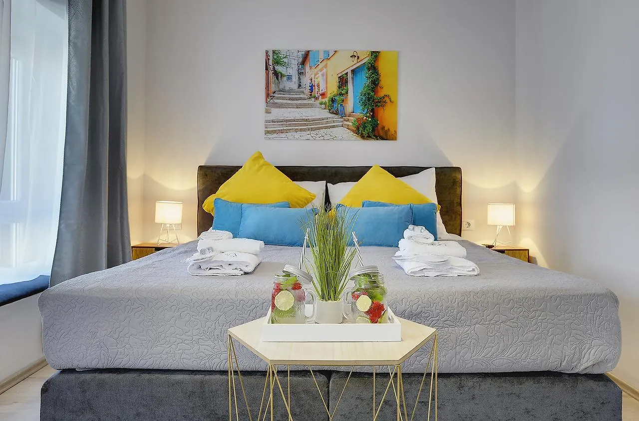 D&A Amphitheatre Apartments With Free Parking Pula Croatia